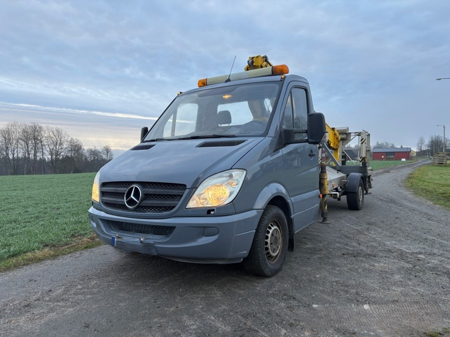 Mercedes Benz Sprinter - 트럭 탑재 고가작업 플랫폼 : 사진 4 Mercedes Benz Sprinter - 트럭 탑재 고가작업 플랫폼 : 사진 4