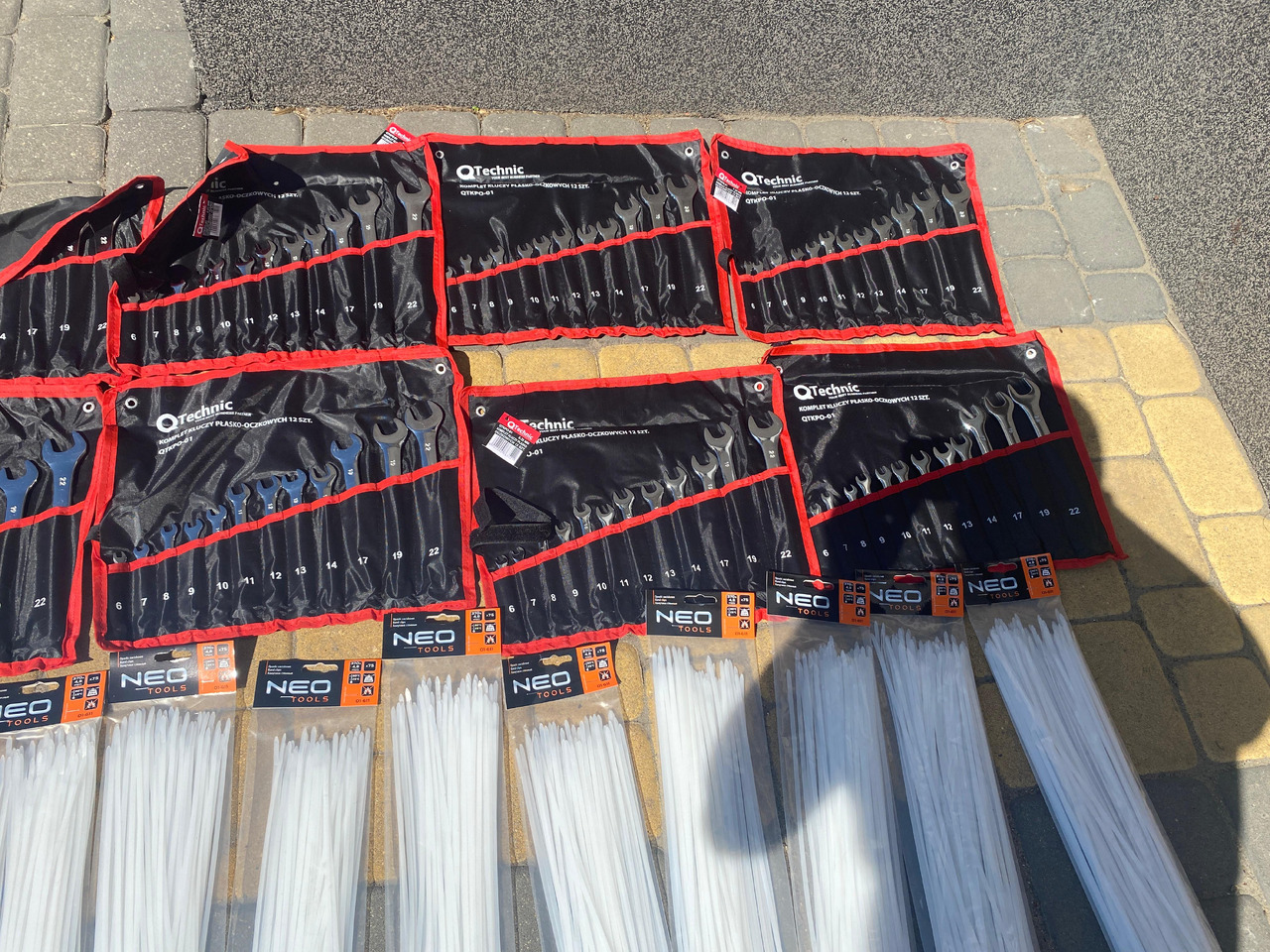 Neo Tools, qtechnic narzedzi, klucze, lampy led - 기타 기계 : 사진 3 Neo Tools, qtechnic narzedzi, klucze, lampy led - 기타 기계 : 사진 3