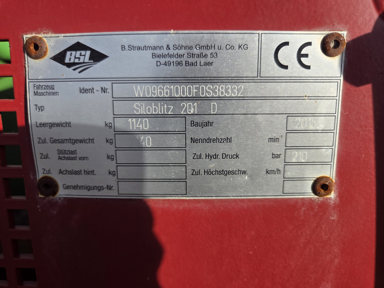 STRAUTMANN Siloblitz 201 D - 견인식 목초수확기 : 사진 3 STRAUTMANN Siloblitz 201 D - 견인식 목초수확기 : 사진 3