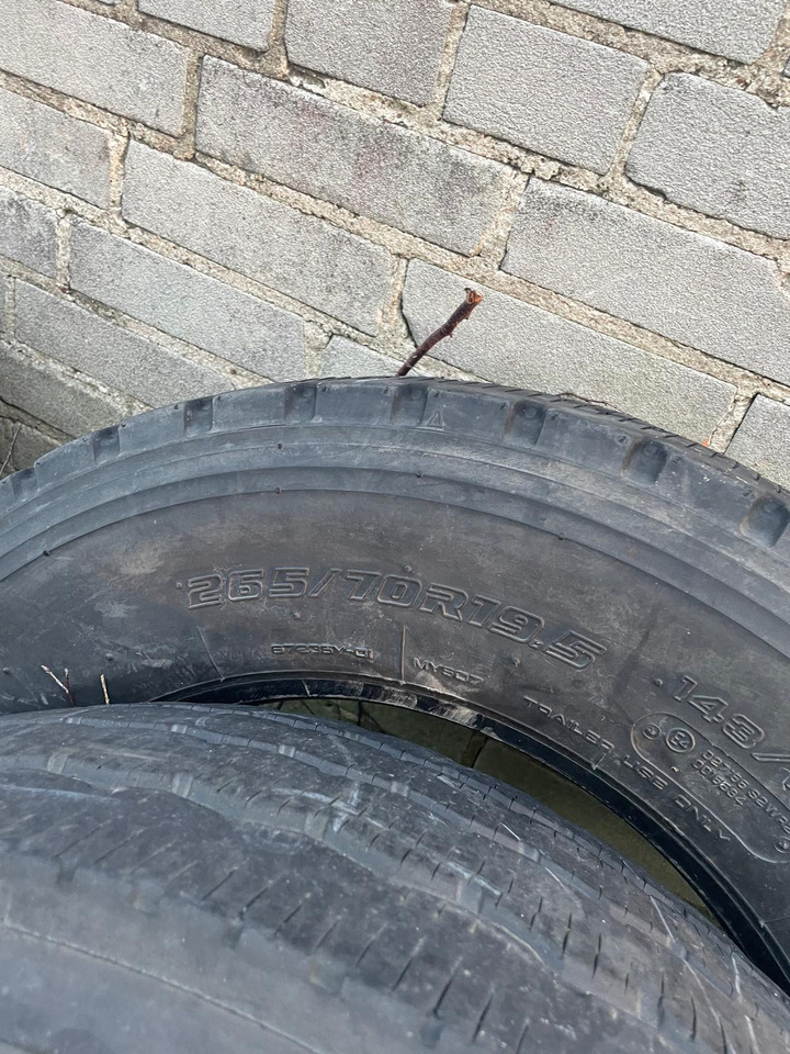 - 타이어 건설기계 용 : 사진 5 - 타이어 건설기계 용 : 사진 5