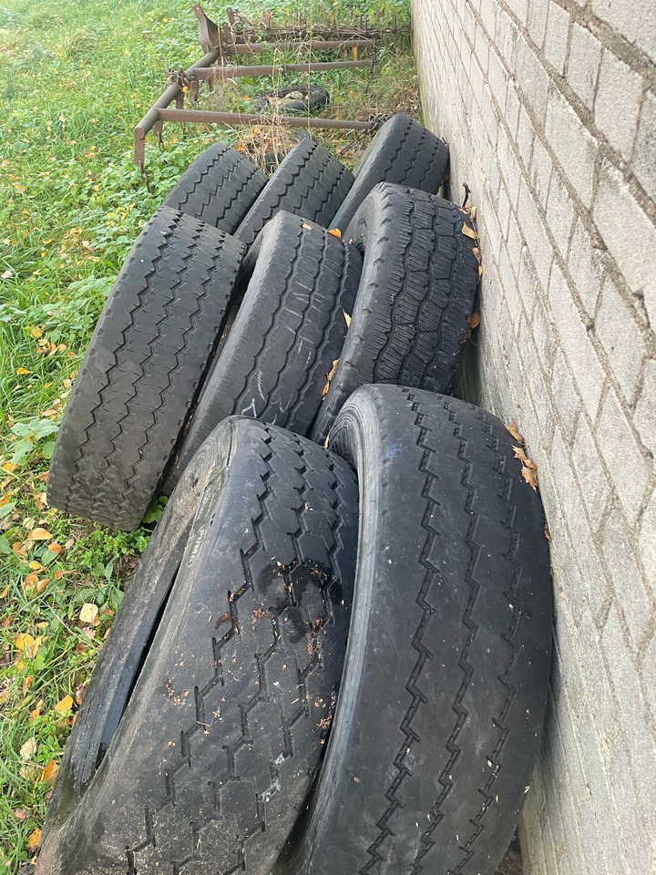 - 타이어 건설기계 용 : 사진 1 - 타이어 건설기계 용 : 사진 1