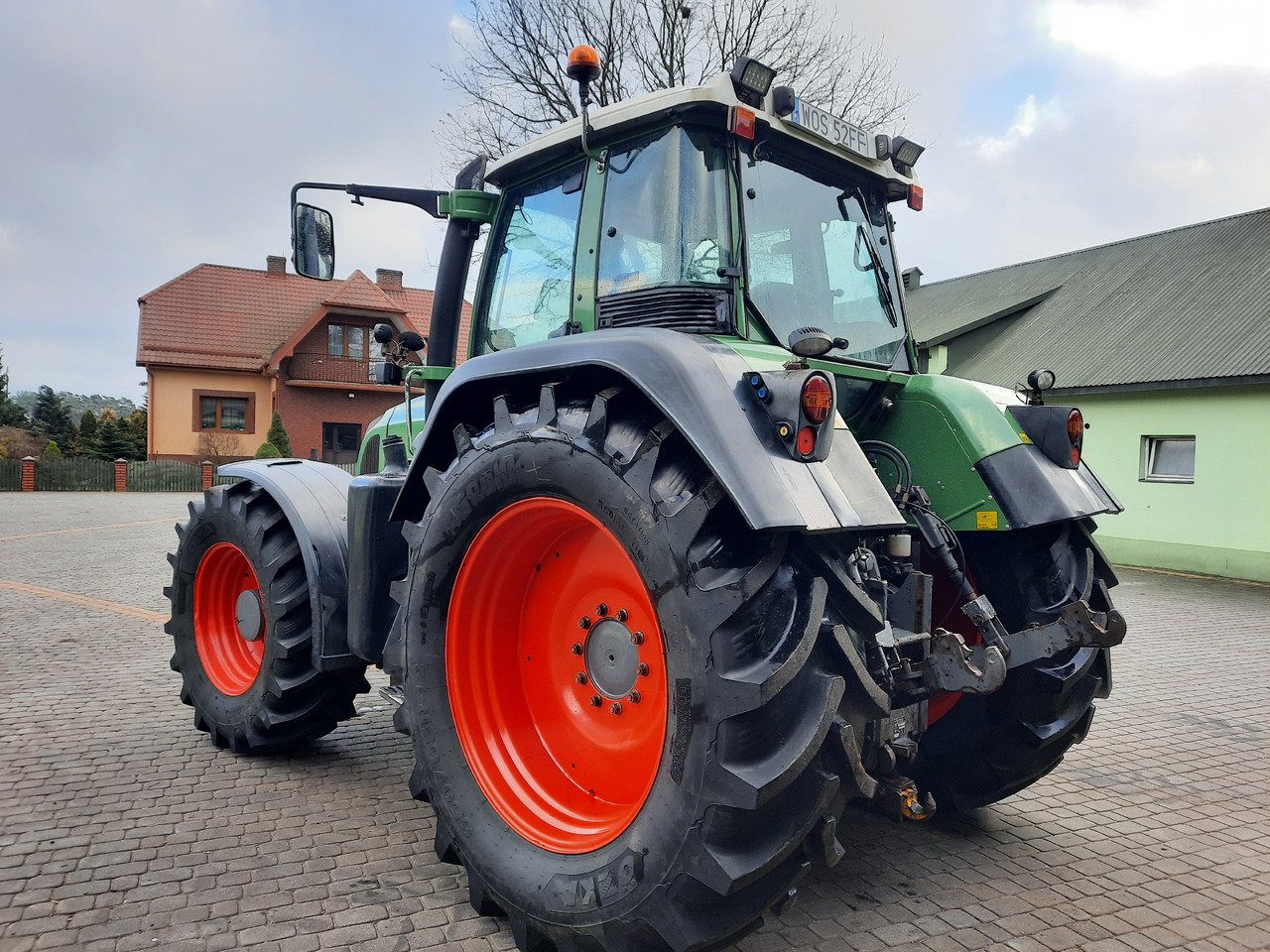 Fendt 818 VARIO TMS - 장궤형 트랙터 : 사진 3 Fendt 818 VARIO TMS - 장궤형 트랙터 : 사진 3