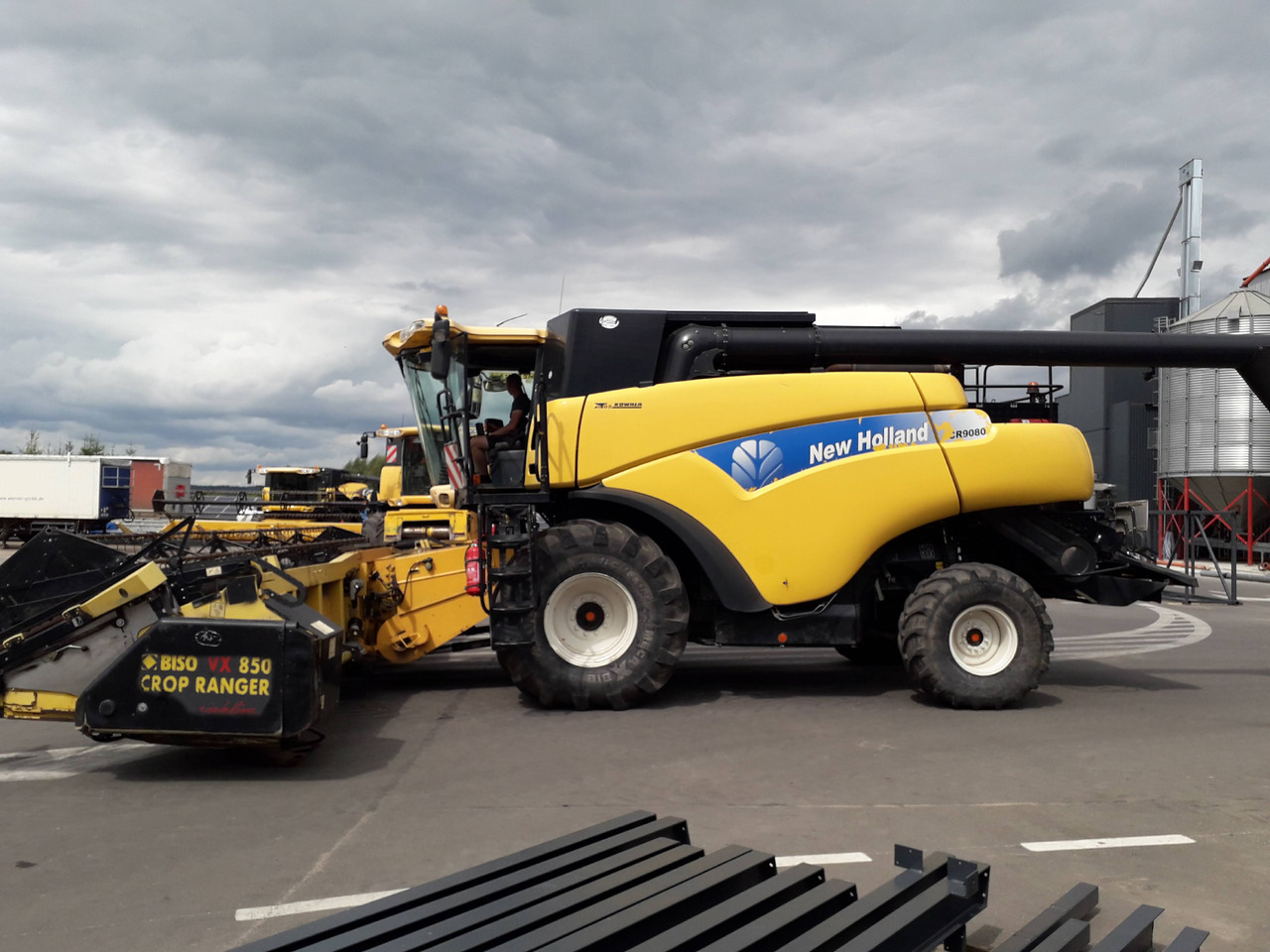 New-holland CR9080 - 목초수확기 : 사진 4 New-holland CR9080 - 목초수확기 : 사진 4