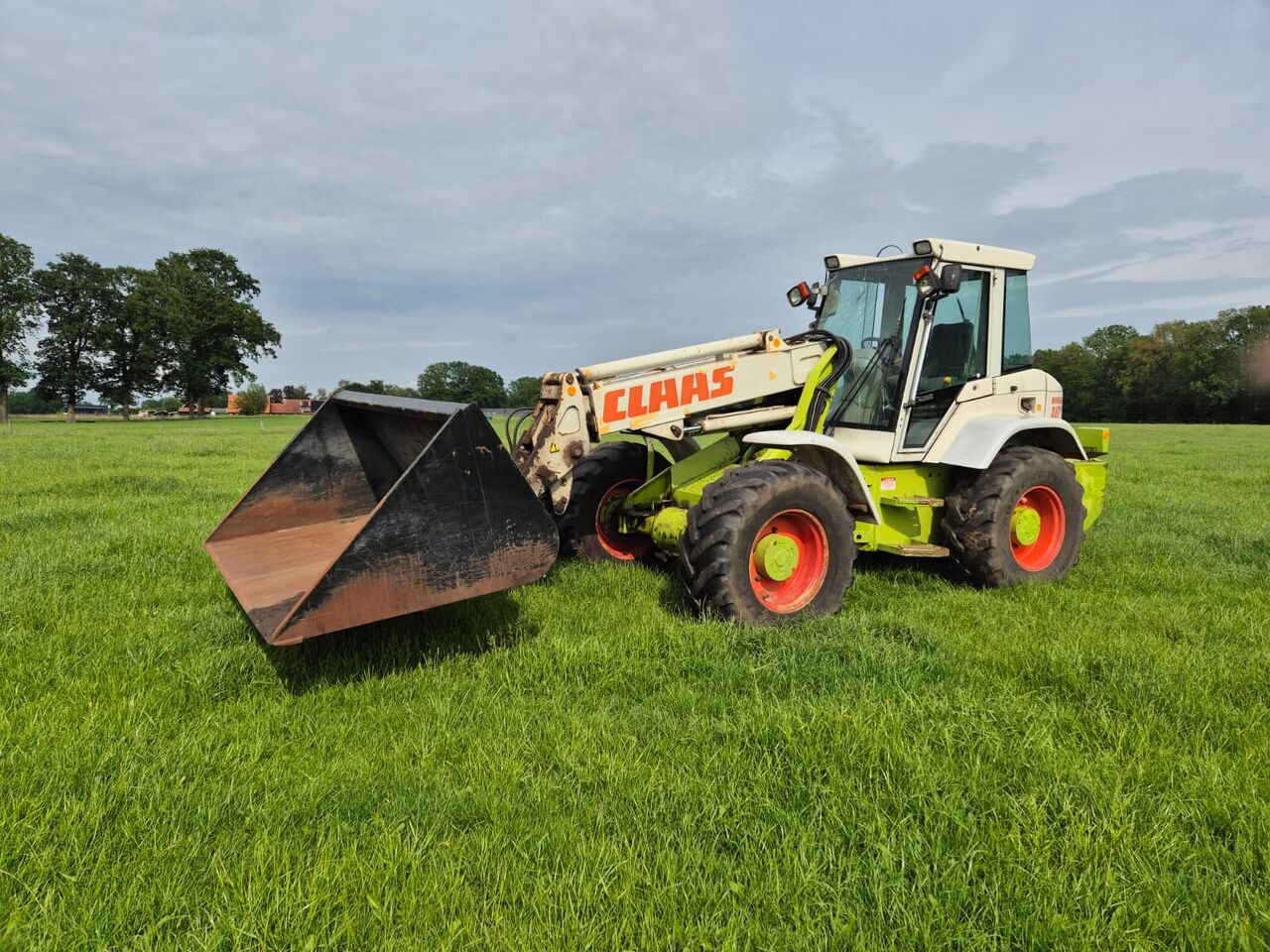 Claas Ranger 940 RX - 휠 로더 : 사진 1 Claas Ranger 940 RX - 휠 로더 : 사진 1