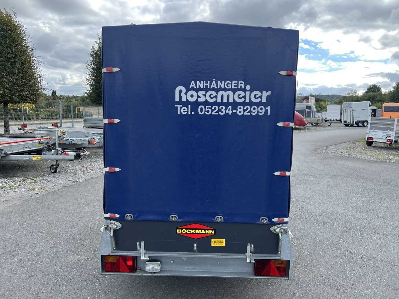 BOECKMANN HNB 1025 Plane Kastenanhänger gebremst - 자동차 트레일러 : 사진 4 BOECKMANN HNB 1025 Plane Kastenanhänger gebremst - 자동차 트레일러 : 사진 4