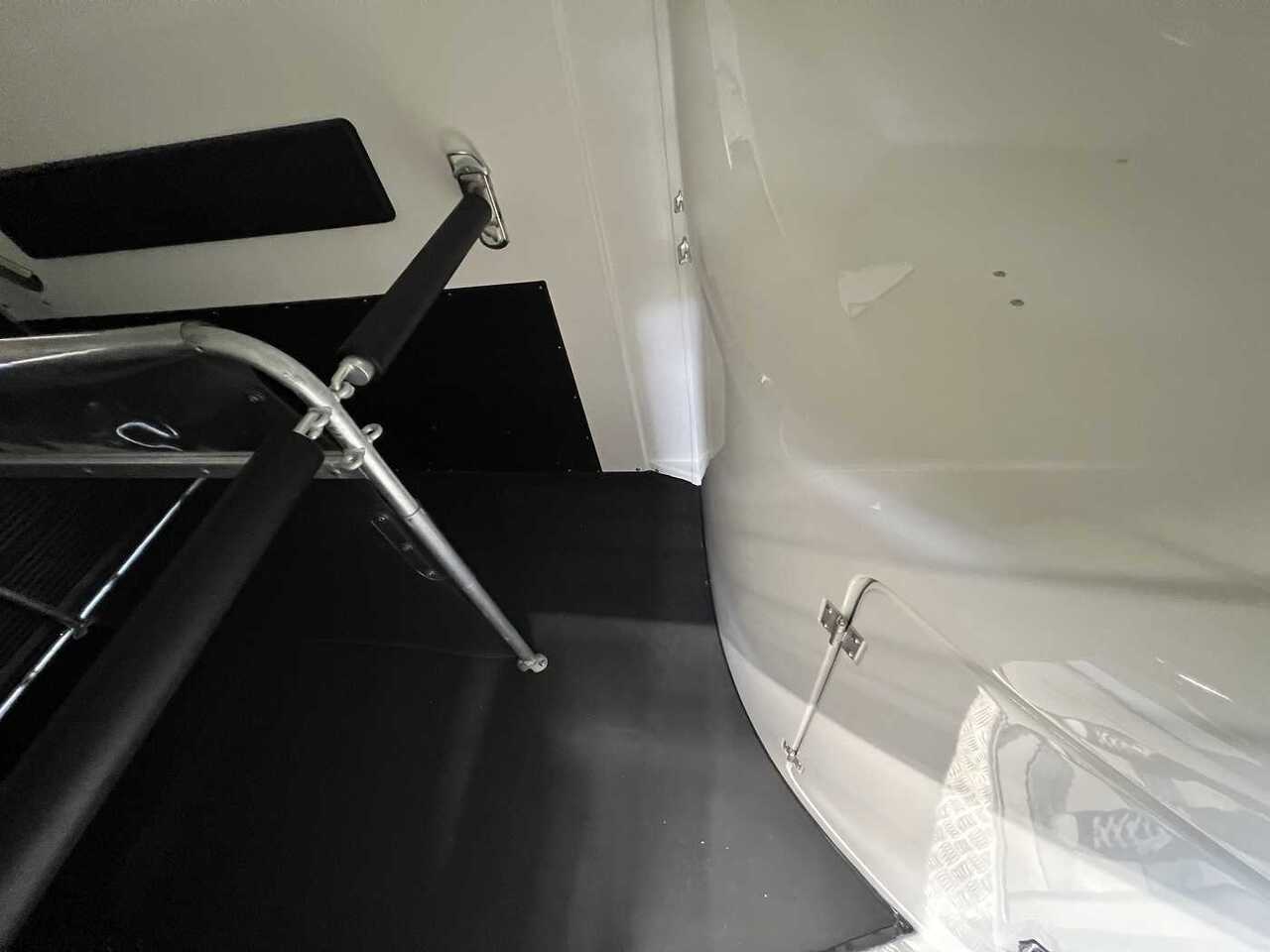 신규 말 트레일러 BOECKMANN Master 21 CFF Pferdeanhänger : 사진 18