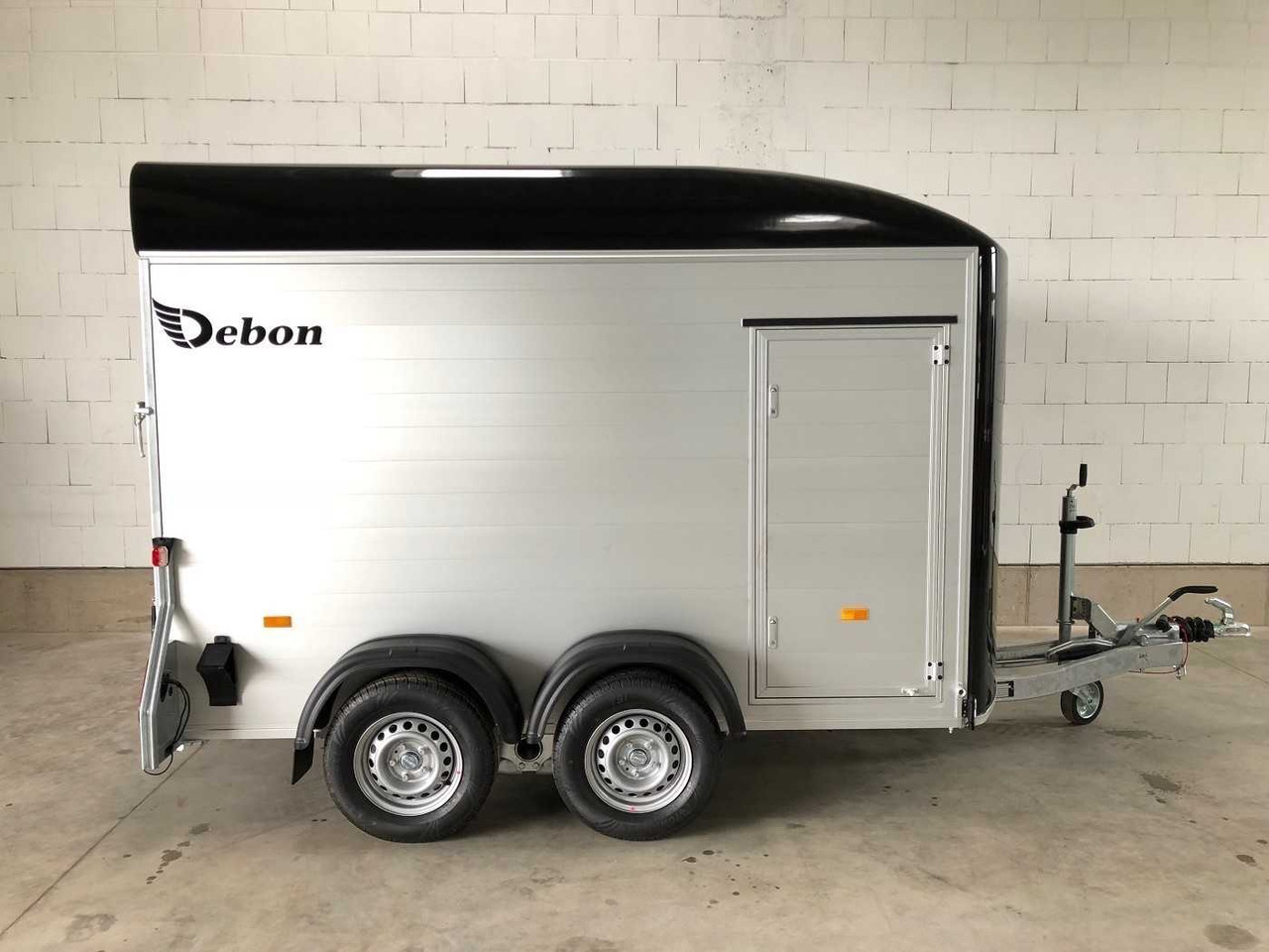 CHEVAL LIBERTE C500 Roadster 2 Türen Kofferanhänger - 오토바이 트레일러 : 사진 5 CHEVAL LIBERTE C500 Roadster 2 Türen Kofferanhänger - 오토바이 트레일러 : 사진 5