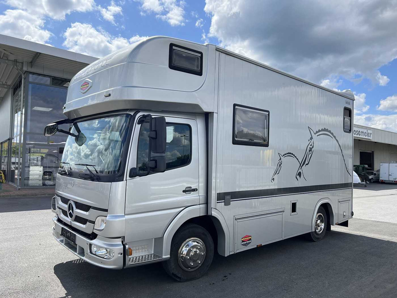 MERCEDES-BENZ Atego 918L LKW - 말 수송 트럭 : 사진 4 MERCEDES-BENZ Atego 918L LKW - 말 수송 트럭 : 사진 4
