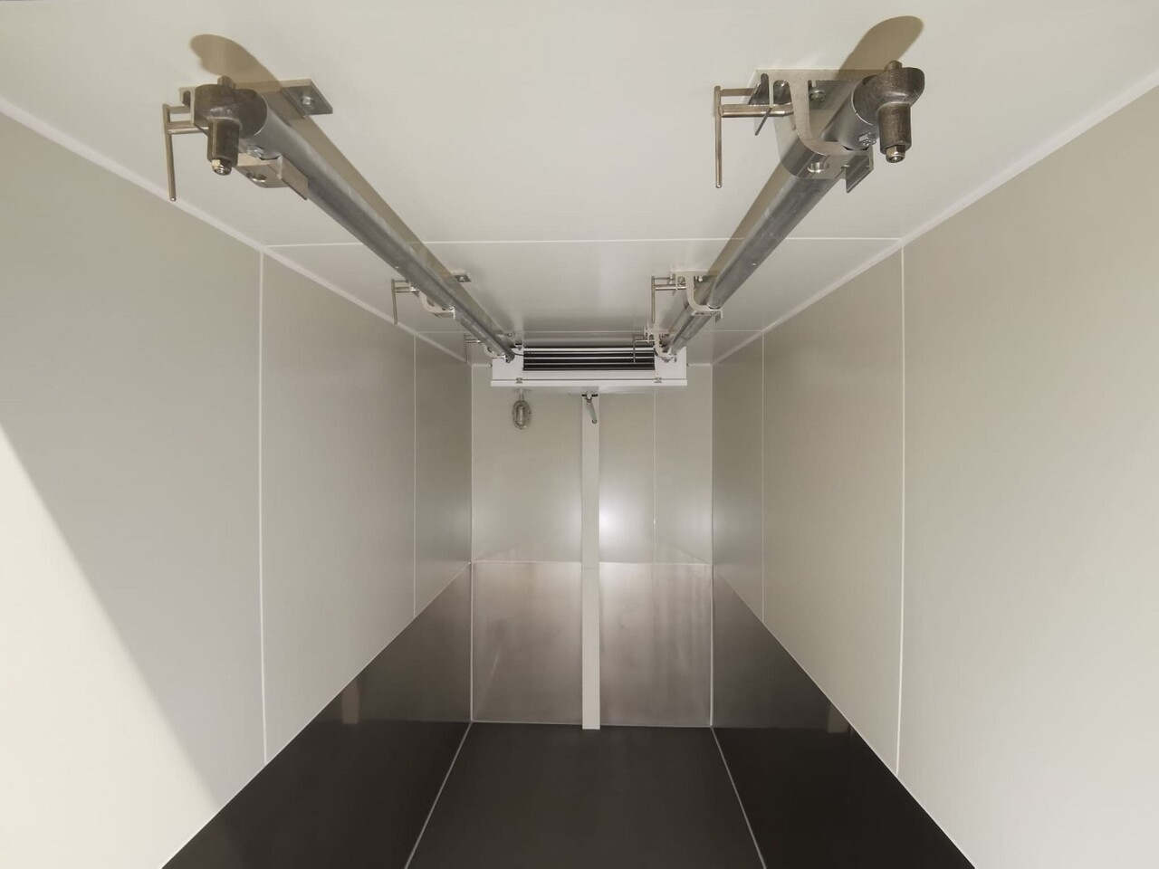 UNSINN KIK 3530-14-1500 Rohrbahn Kühlanhänger - 냉동 트레일러 : 사진 5 UNSINN KIK 3530-14-1500 Rohrbahn Kühlanhänger - 냉동 트레일러 : 사진 5