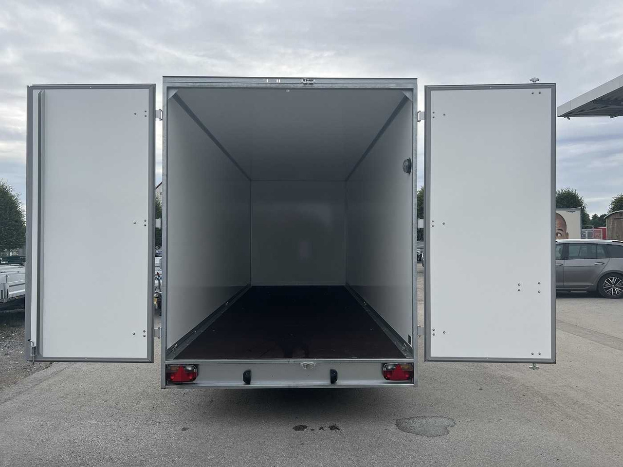 신규 냉동 트레일러 WM MEYER AZ 3560/200 S40 Kofferanhänger : 사진 10 신규 냉동 트레일러 WM MEYER AZ 3560/200 S40 Kofferanhänger : 사진 10