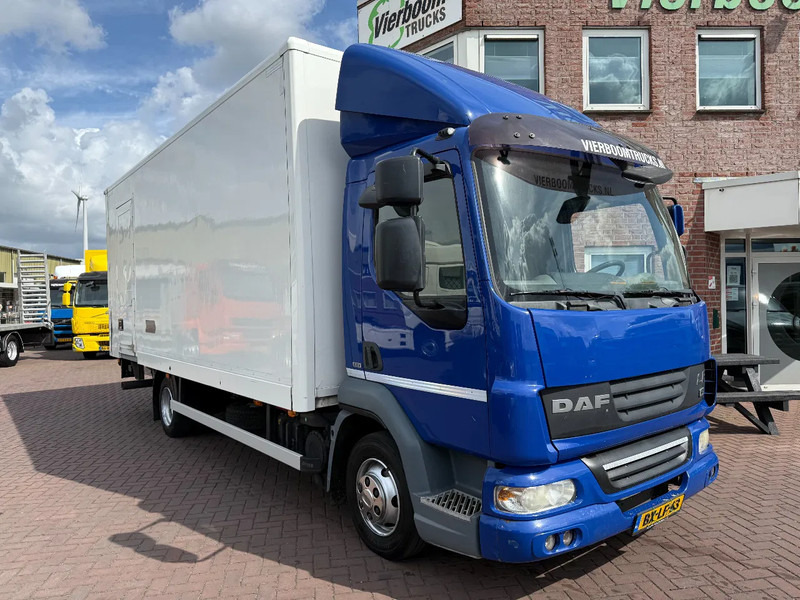 DAF LF 45.160 LF45-160 EEV Koffer mit Ladebordwand 8.300KG - 박스 트럭 : 사진 1 DAF LF 45.160 LF45-160 EEV Koffer mit Ladebordwand 8.300KG - 박스 트럭 : 사진 1