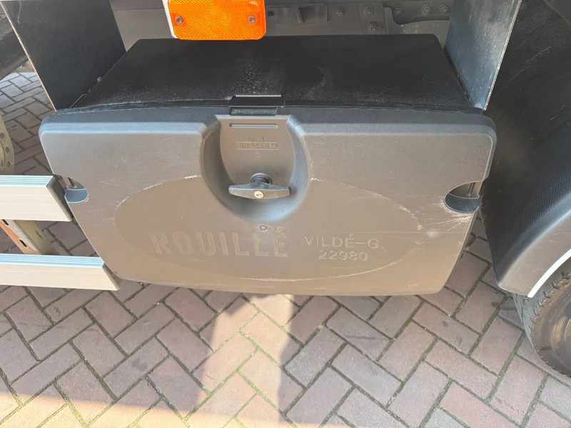 DAF LF 55.250 LF55-250 Box with lift / Manual gearbox Euro5 - 박스 트럭 : 사진 5 DAF LF 55.250 LF55-250 Box with lift / Manual gearbox Euro5 - 박스 트럭 : 사진 5