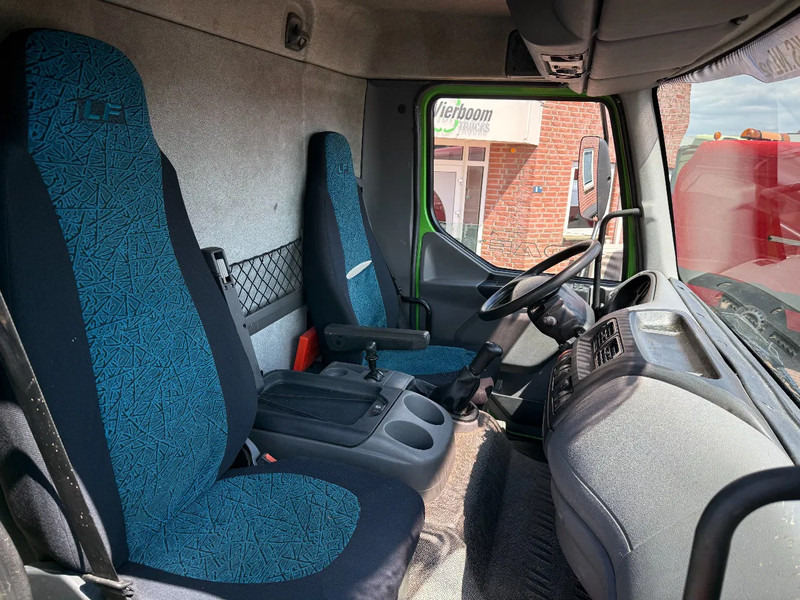 DAF LF 55 LF55-180 Machinetransporter / 6 cilinder / Manual / 7m / low kilometers - 자동 운반 장치 트럭 : 사진 2 DAF LF 55 LF55-180 Machinetransporter / 6 cilinder / Manual / 7m / low kilometers - 자동 운반 장치 트럭 : 사진 2