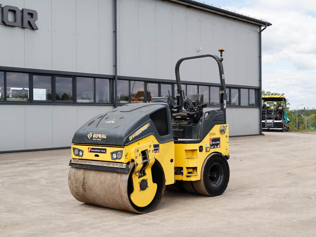 BOMAG BW 138 AC-5 - 콤비네이션 롤러 : 사진 2 BOMAG BW 138 AC-5 - 콤비네이션 롤러 : 사진 2