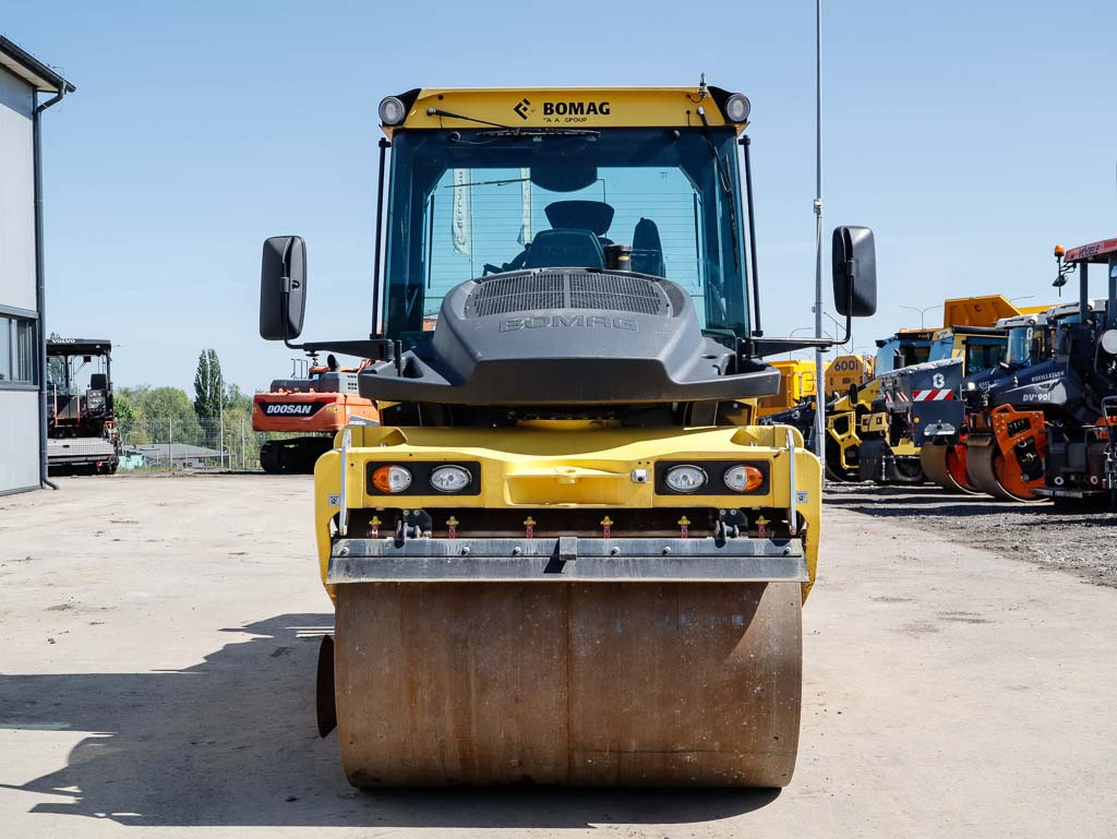 BOMAG BW 174 AP-4v - 로드 롤러 : 사진 3 BOMAG BW 174 AP-4v - 로드 롤러 : 사진 3