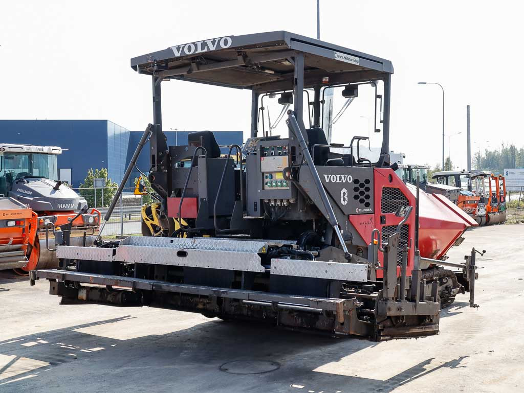 아스팔트 포장기 VOLVO ABG P7820C : 사진 6