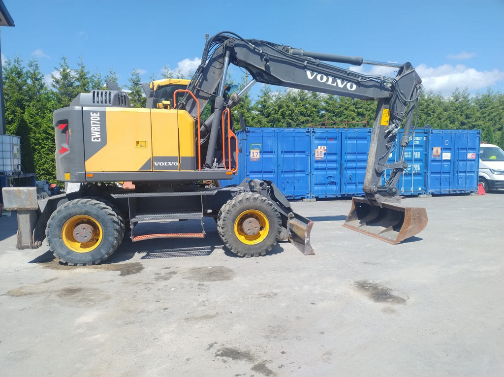 VOLVO EWR170E - 휠 굴삭기 : 사진 1 VOLVO EWR170E - 휠 굴삭기 : 사진 1