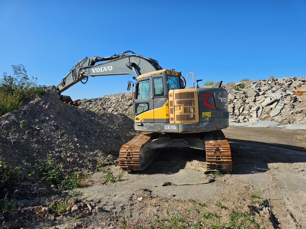 VOLVO ECR 235 DL - 크롤러 굴삭기 : 사진 4 VOLVO ECR 235 DL - 크롤러 굴삭기 : 사진 4