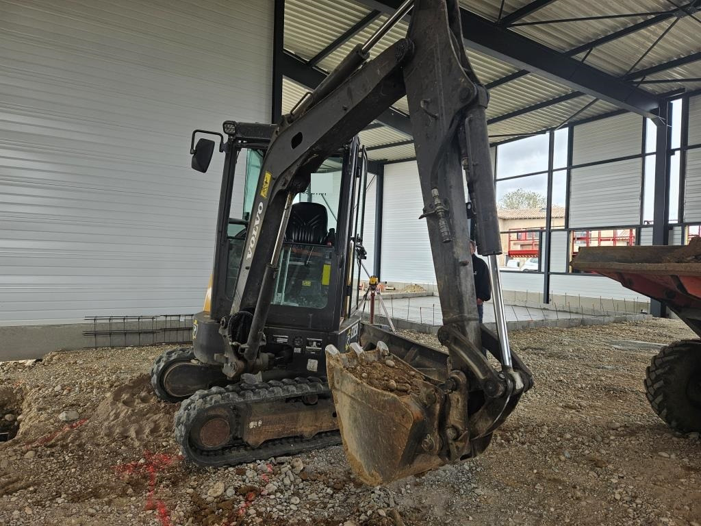 VOLVO ECR 25 D - 미니 굴삭기 : 사진 3 VOLVO ECR 25 D - 미니 굴삭기 : 사진 3