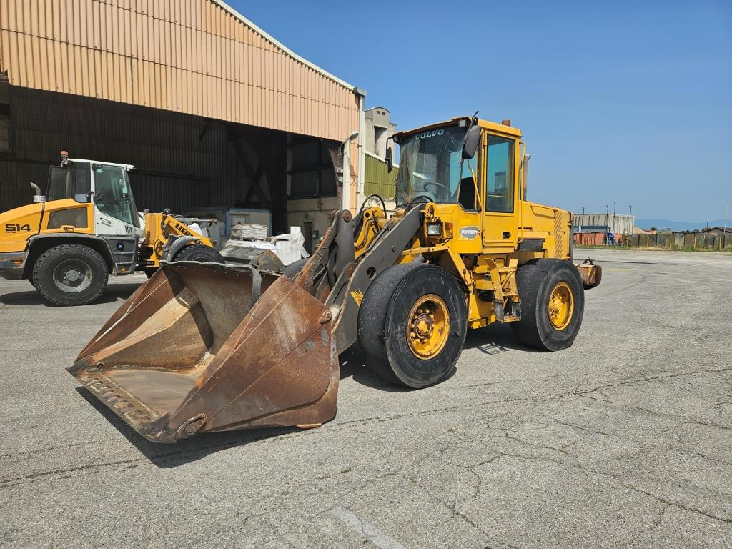 VOLVO L 70 D - 휠 로더 : 사진 1 VOLVO L 70 D - 휠 로더 : 사진 1