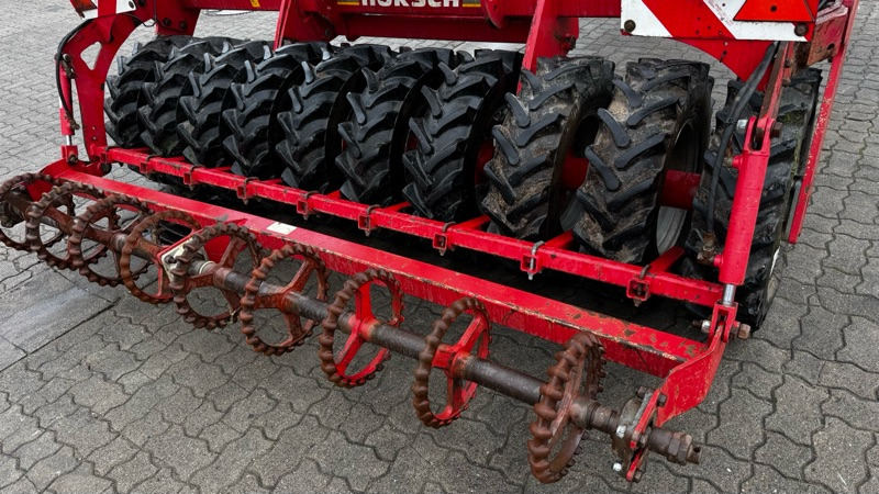 Horsch Tiger 6 LT in top Zustand - 로터베이터 : 사진 3 Horsch Tiger 6 LT in top Zustand - 로터베이터 : 사진 3