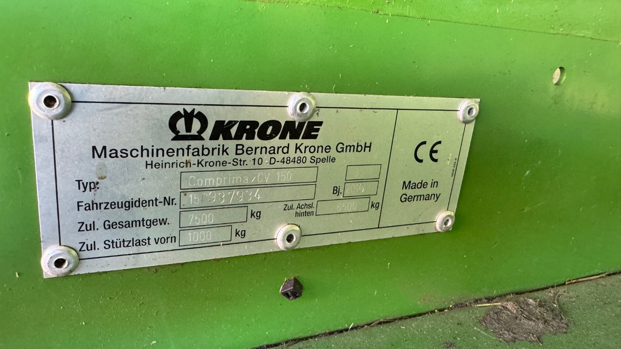 Krone Comprima V 150 XC Tandem - 베일 포장기 : 사진 2 Krone Comprima V 150 XC Tandem - 베일 포장기 : 사진 2
