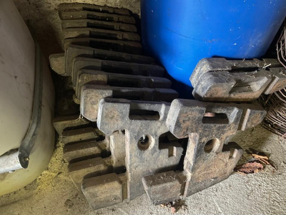 Frontgewichte (14 Stück) für Fiat Traktor - 카운터 웨이트 : 사진 2 Frontgewichte (14 Stück) für Fiat Traktor - 카운터 웨이트 : 사진 2