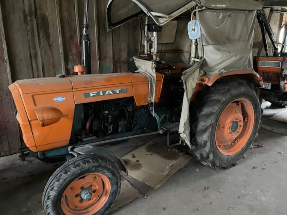 Traktor Fiat 315, 33PS - 장궤형 트랙터 : 사진 2 Traktor Fiat 315, 33PS - 장궤형 트랙터 : 사진 2