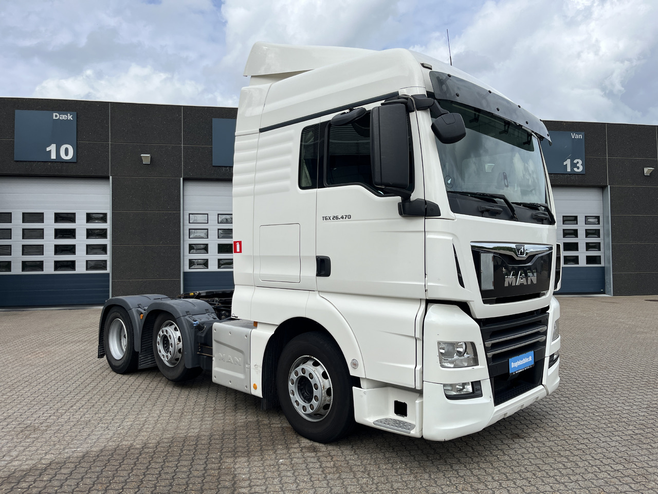 MAN TGX 26.470 6x2-2 - 트랙터 유닛 : 사진 2 MAN TGX 26.470 6x2-2 - 트랙터 유닛 : 사진 2