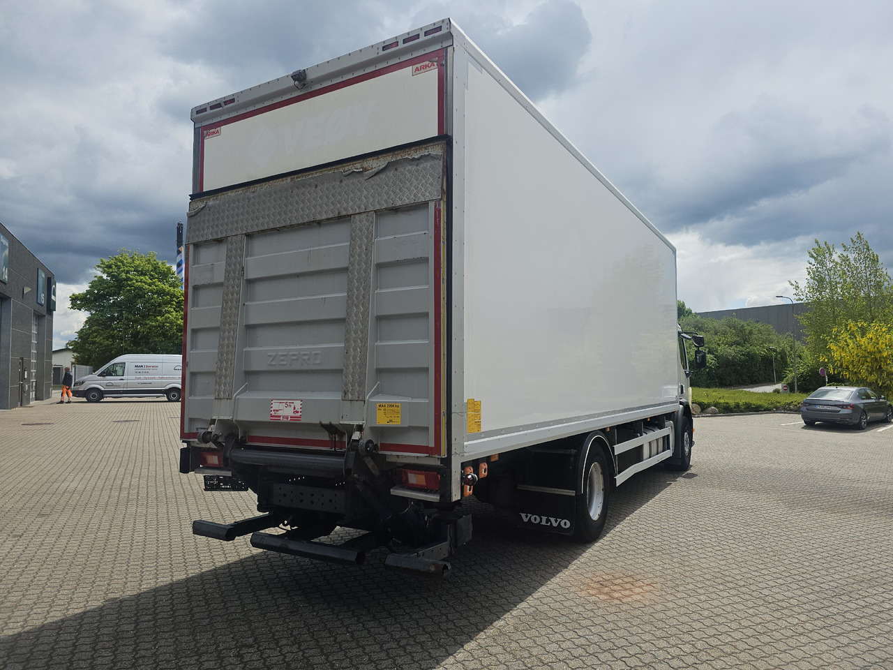 Volvo FE320 - 냉동탑차 : 사진 3 Volvo FE320 - 냉동탑차 : 사진 3