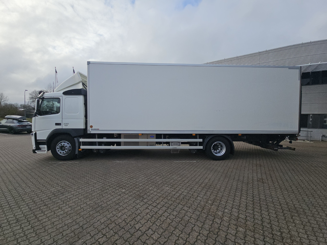 Volvo FM330 - 냉동탑차 : 사진 5 Volvo FM330 - 냉동탑차 : 사진 5