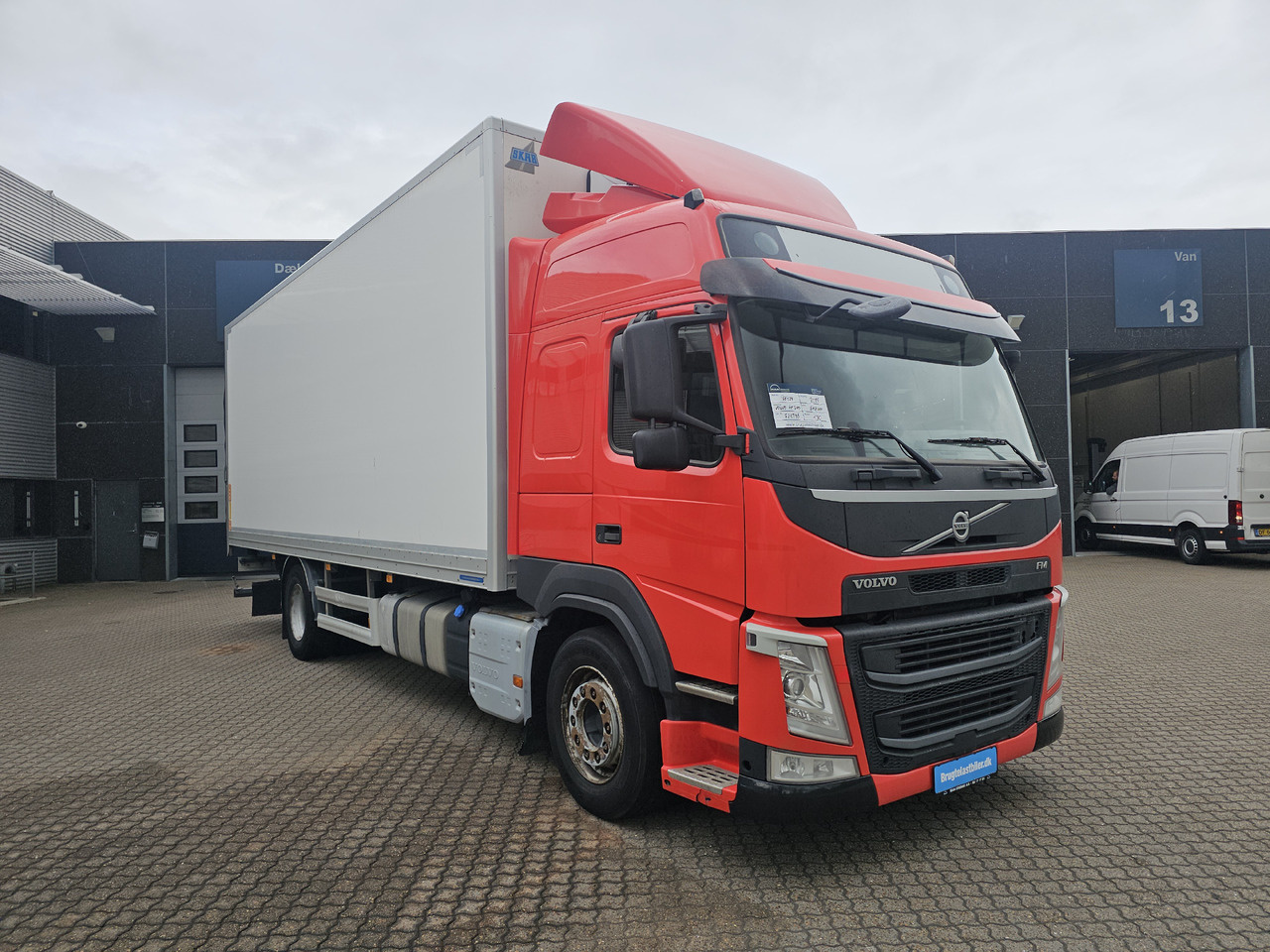 Volvo FM340 - 박스 트럭 : 사진 2 Volvo FM340 - 박스 트럭 : 사진 2