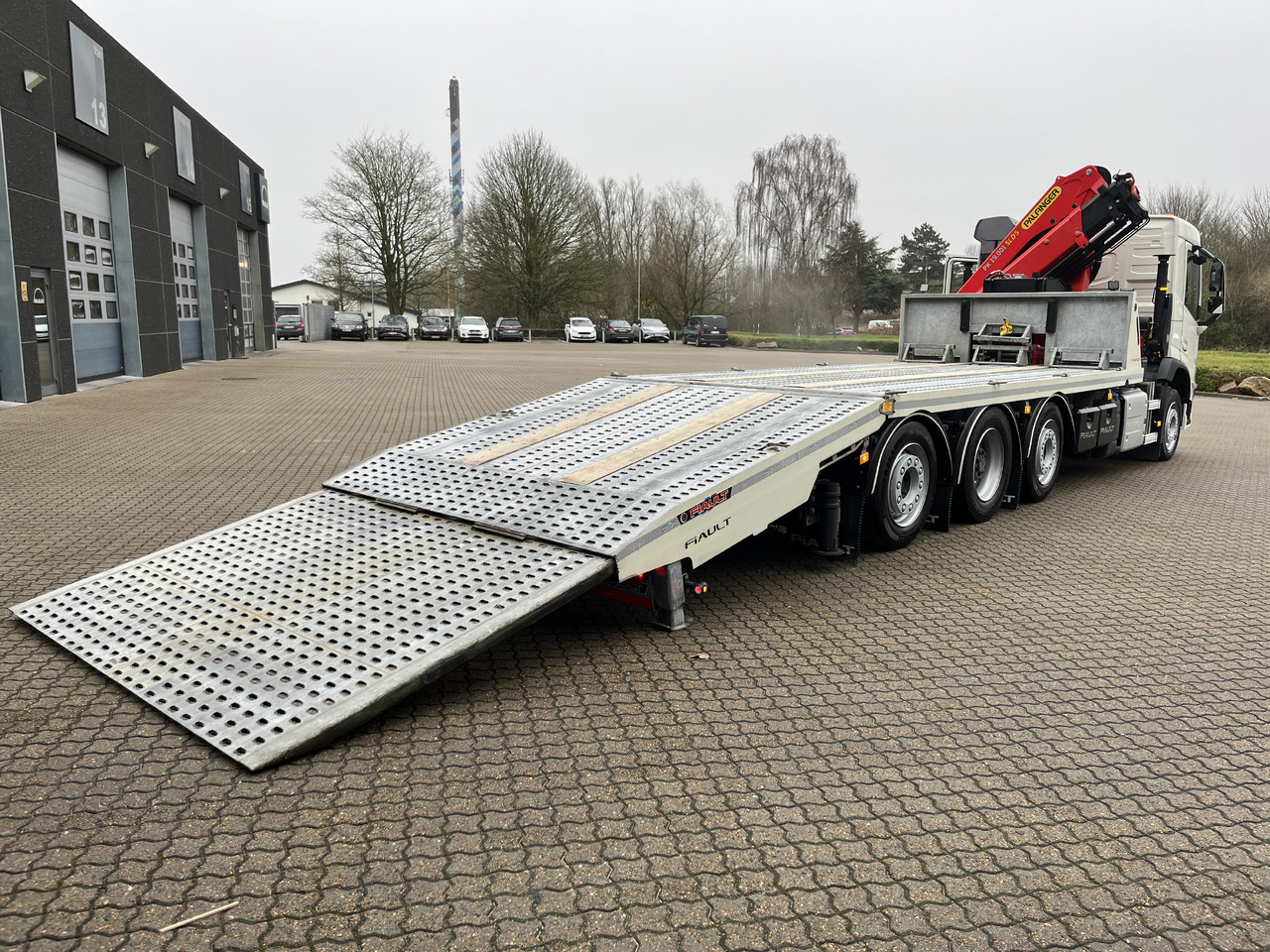 Volvo FM500 - 자동 운반 장치 트럭, 크레인 트럭 : 사진 3 Volvo FM500 - 자동 운반 장치 트럭, 크레인 트럭 : 사진 3