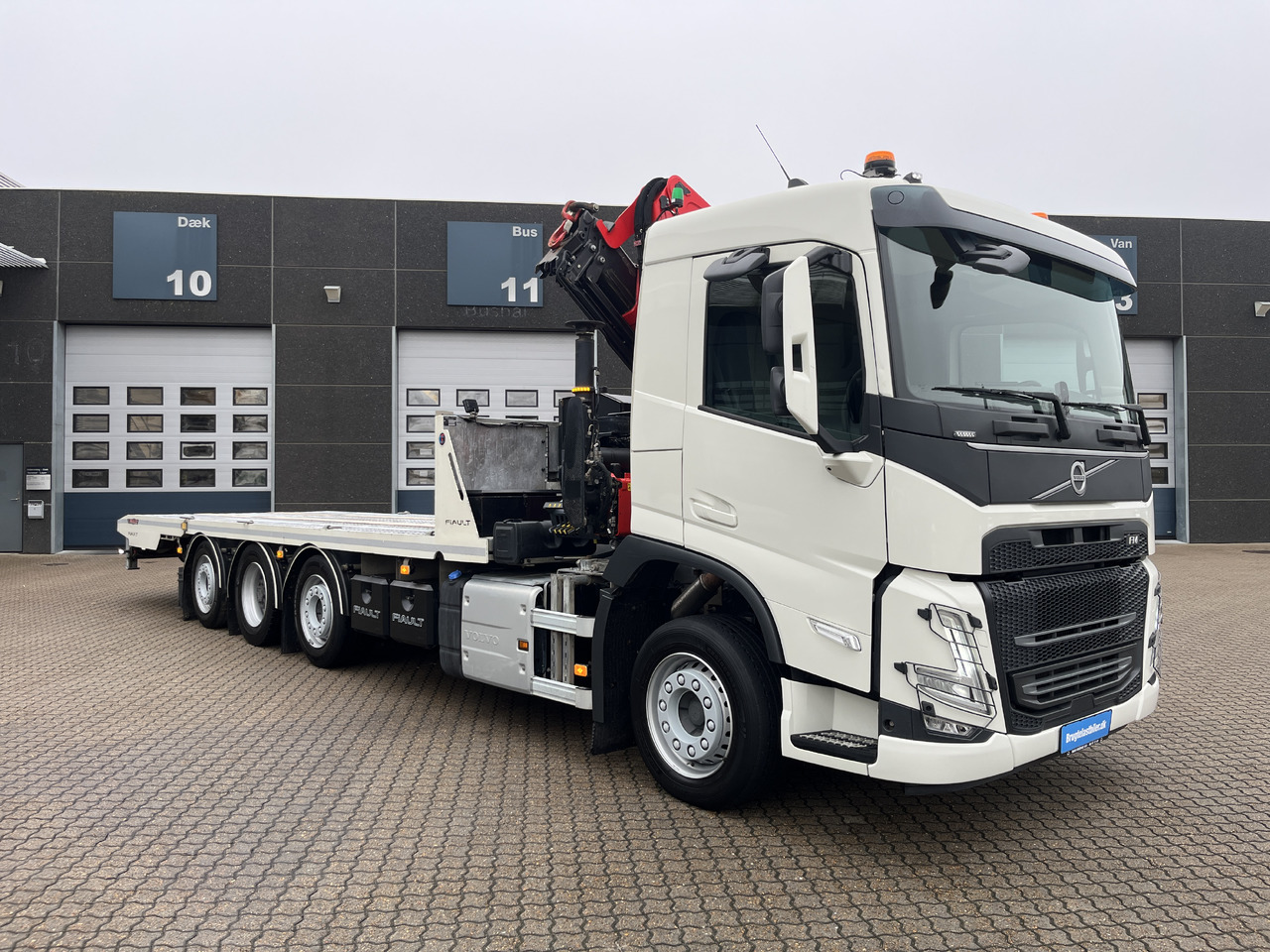 Volvo FM500 - 자동 운반 장치 트럭, 크레인 트럭 : 사진 2 Volvo FM500 - 자동 운반 장치 트럭, 크레인 트럭 : 사진 2