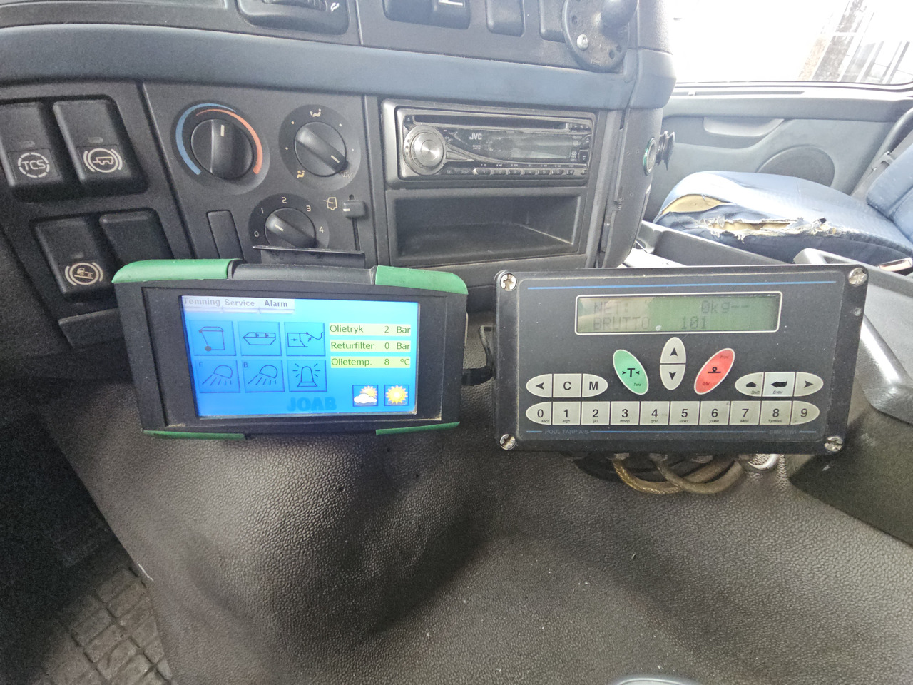 쓰레기차 Volvo FM9 6x2 : 사진 15