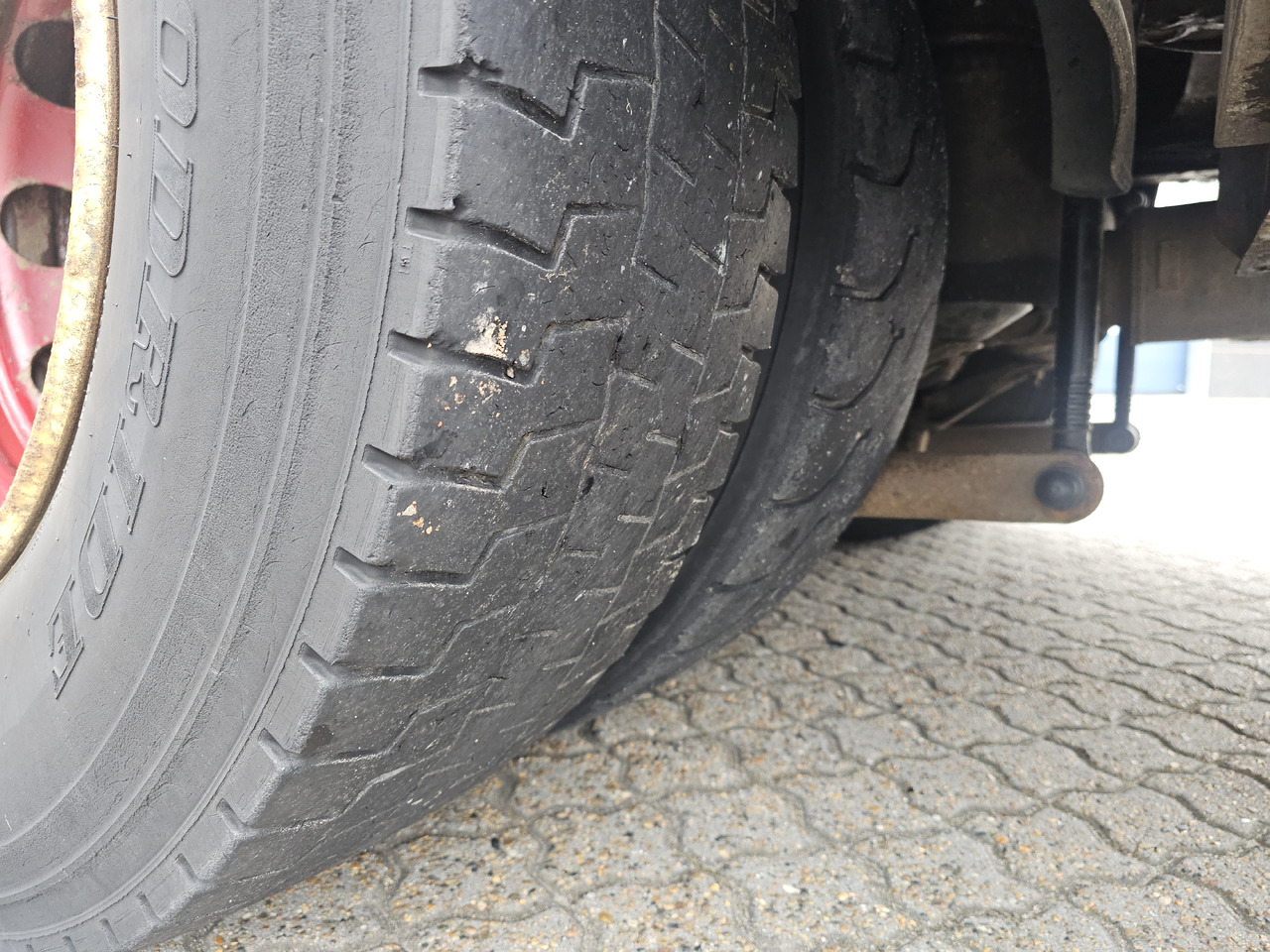 쓰레기차 Volvo FM9 6x2 : 사진 19