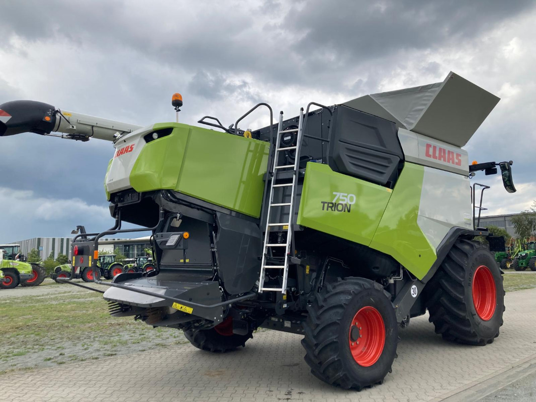 CLAAS Trion 750 - 목초수확기 : 사진 5 CLAAS Trion 750 - 목초수확기 : 사진 5
