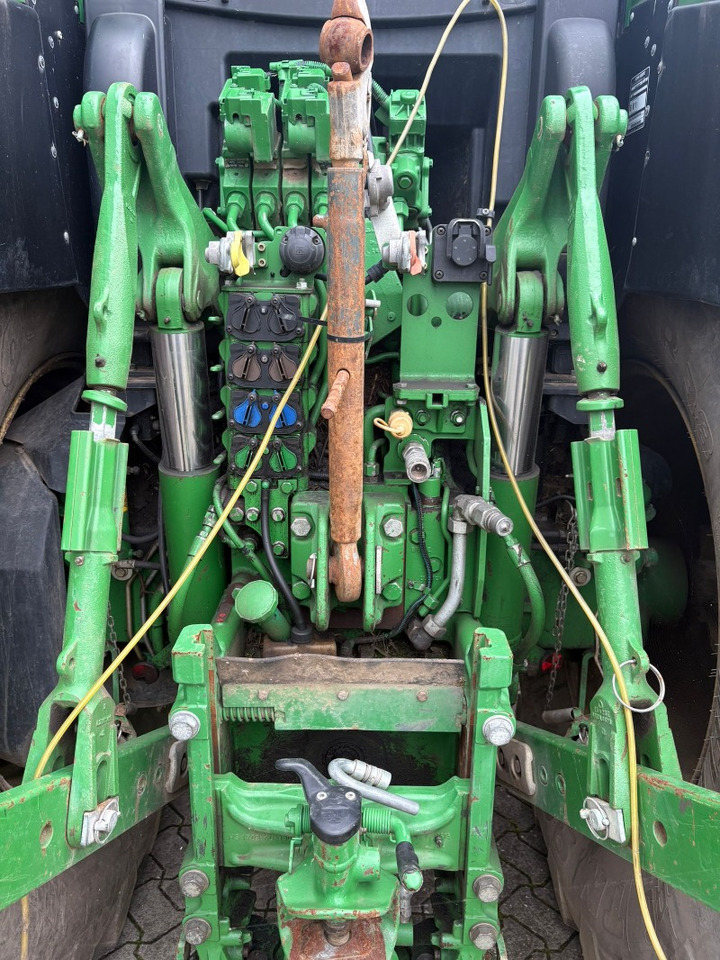 John Deere 6195R - 장궤형 트랙터 : 사진 2 John Deere 6195R - 장궤형 트랙터 : 사진 2