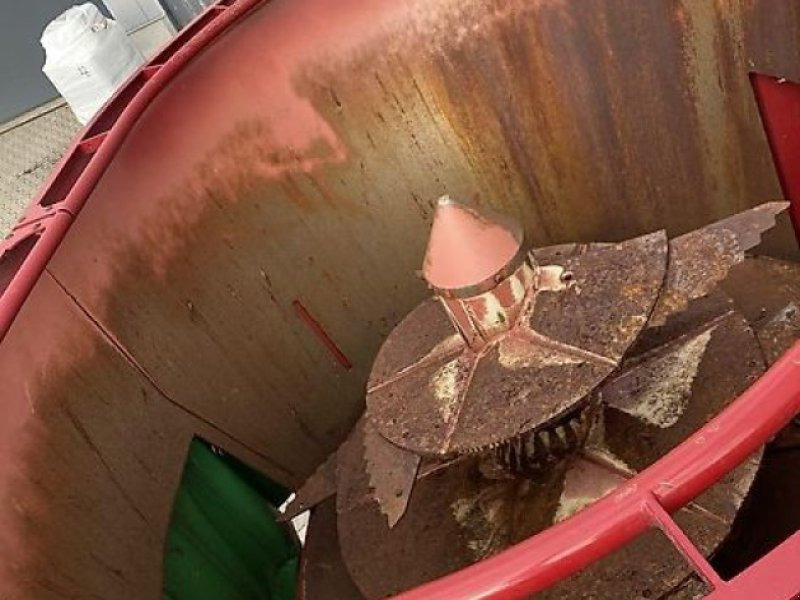 Strautmann Verti-Mix 951 - 목초 믹서 : 사진 2 Strautmann Verti-Mix 951 - 목초 믹서 : 사진 2