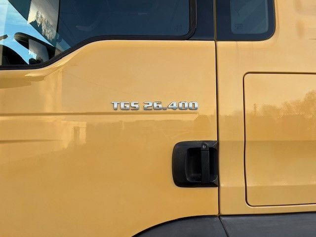 크레인 트럭, 드롭사이드/ 플랫베드 트럭 MAN TGS 26.400 Baustoff LKW mit Ladekran Atlas 210.2 : 사진 17 크레인 트럭, 드롭사이드/ 플랫베드 트럭 MAN TGS 26.400 Baustoff LKW mit Ladekran Atlas 210.2 : 사진 17