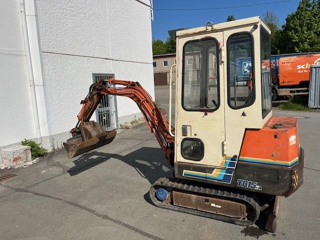 Takeuchi T B 15 A - 미니 굴삭기 : 사진 2 Takeuchi T B 15 A - 미니 굴삭기 : 사진 2