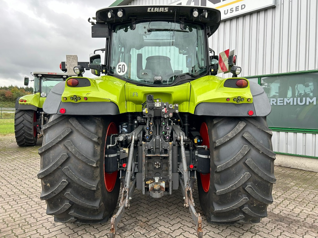 CLAAS Arion 660 - 장궤형 트랙터 : 사진 5 CLAAS Arion 660 - 장궤형 트랙터 : 사진 5