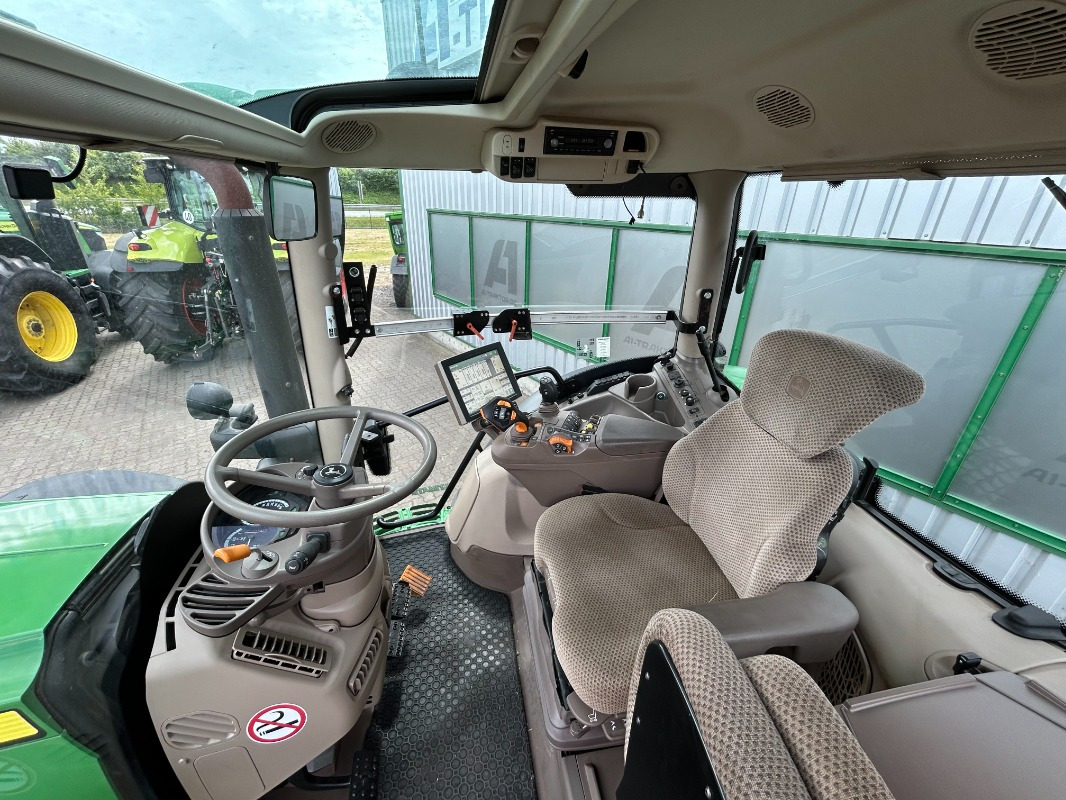 John Deere 6155R - 장궤형 트랙터 : 사진 2 John Deere 6155R - 장궤형 트랙터 : 사진 2