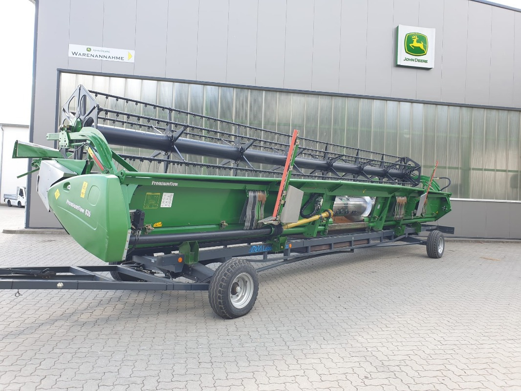 John Deere 635 PREMIUMFLOW - 목초수확기 : 사진 1 John Deere 635 PREMIUMFLOW - 목초수확기 : 사진 1