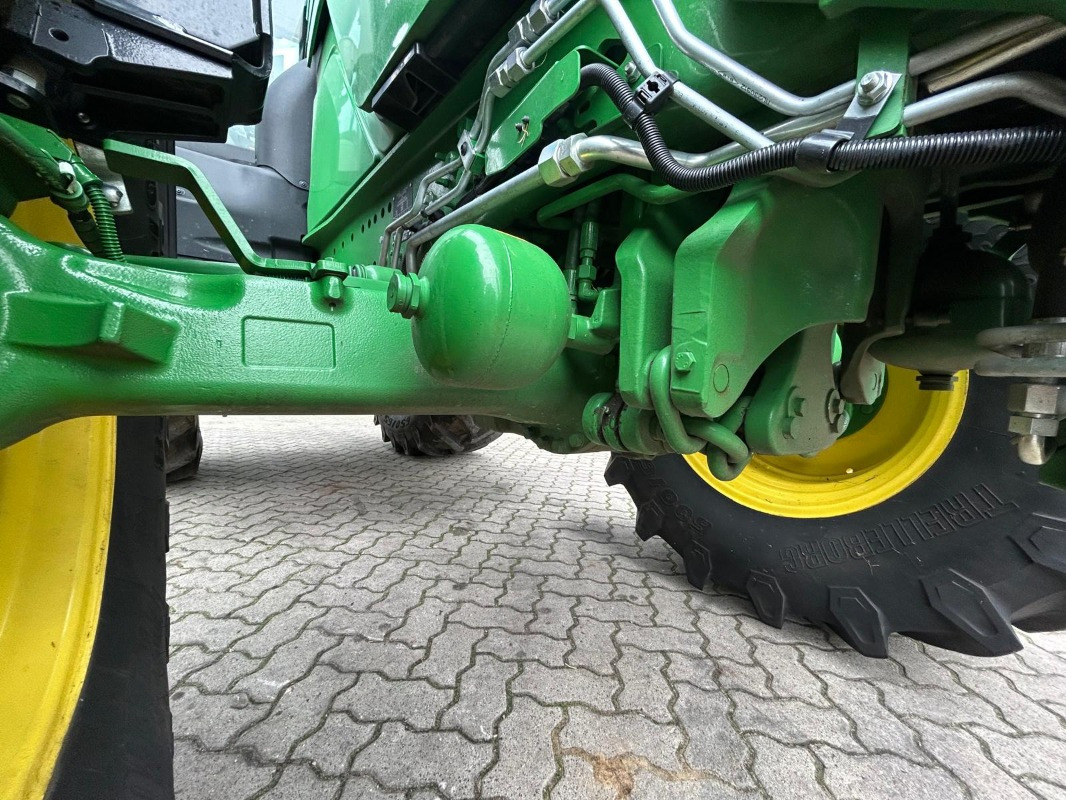 John Deere 6R 155 - 장궤형 트랙터 : 사진 5 John Deere 6R 155 - 장궤형 트랙터 : 사진 5