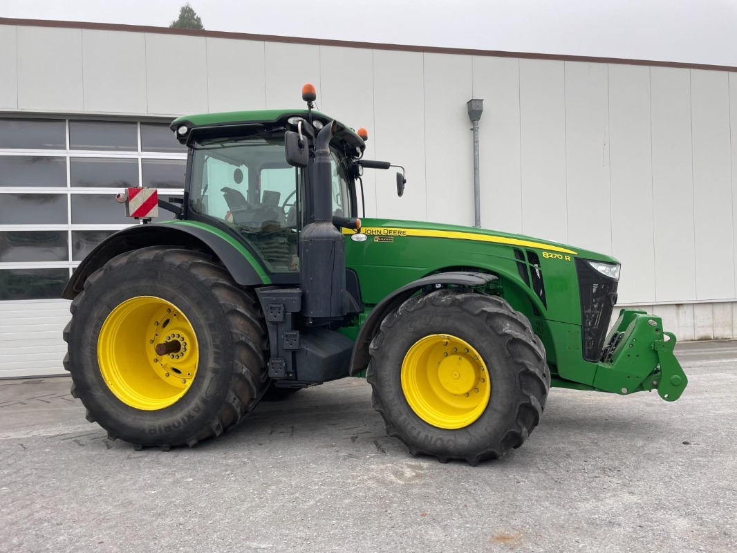 John Deere 8270R - 장궤형 트랙터 : 사진 3 John Deere 8270R - 장궤형 트랙터 : 사진 3