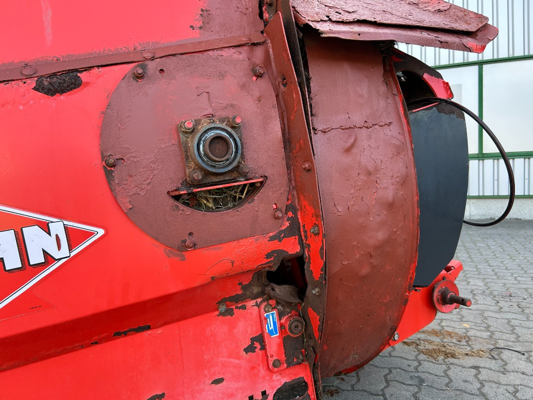 Kuhn Primor 2060 M - 사일리지 장비 : 사진 2 Kuhn Primor 2060 M - 사일리지 장비 : 사진 2