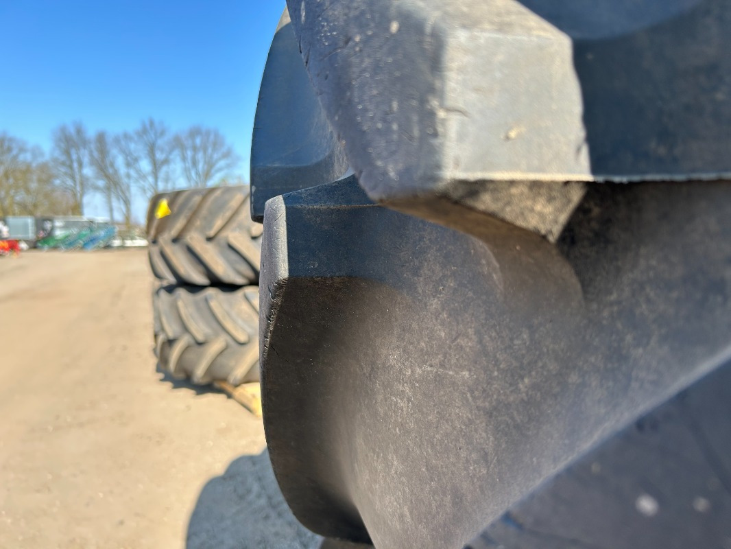 Michelin 710/70R42 und 600/70R30 Kompletträder - 타이어 농업용 기계 용 : 사진 2 Michelin 710/70R42 und 600/70R30 Kompletträder - 타이어 농업용 기계 용 : 사진 2