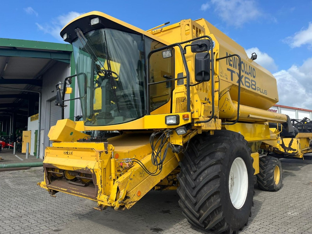New Holland TX 68 Plus - 목초수확기 : 사진 2 New Holland TX 68 Plus - 목초수확기 : 사진 2