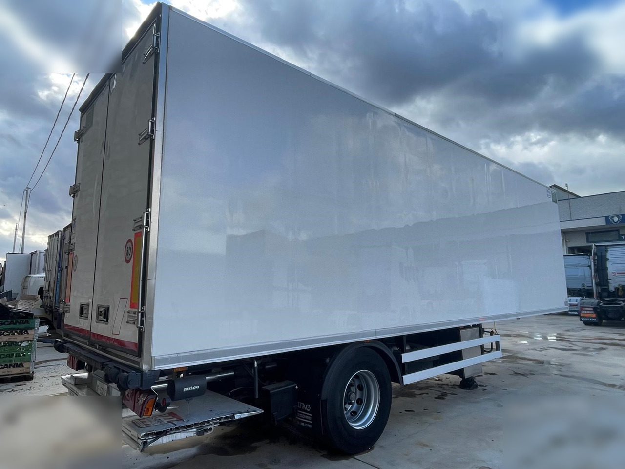 BARTOLETTI - 냉동 세미 트레일러 : 사진 2 BARTOLETTI - 냉동 세미 트레일러 : 사진 2